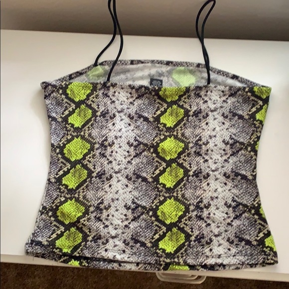Snakeskin tank top - Picture 2 of 2